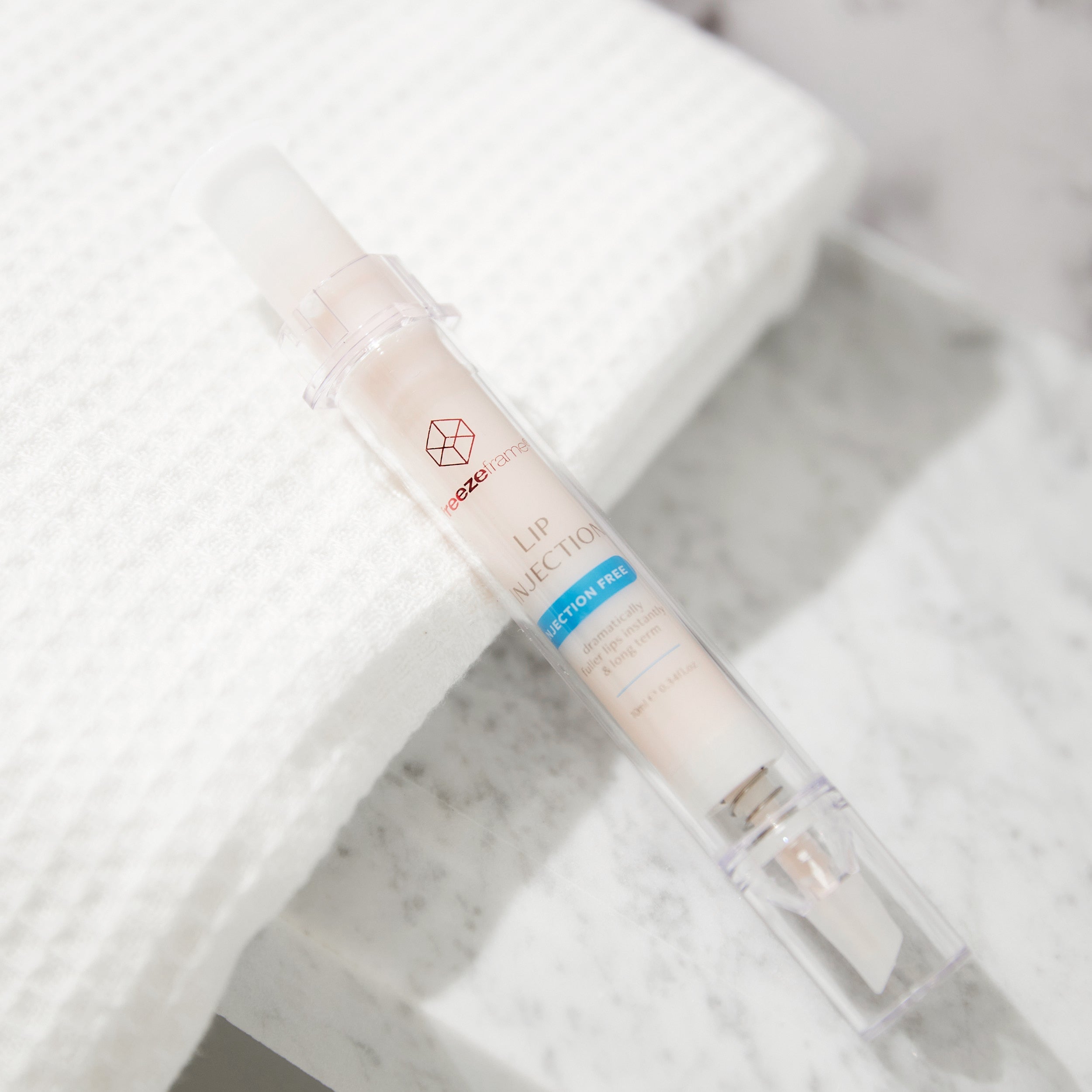 LIP INJECTION freezeframeau