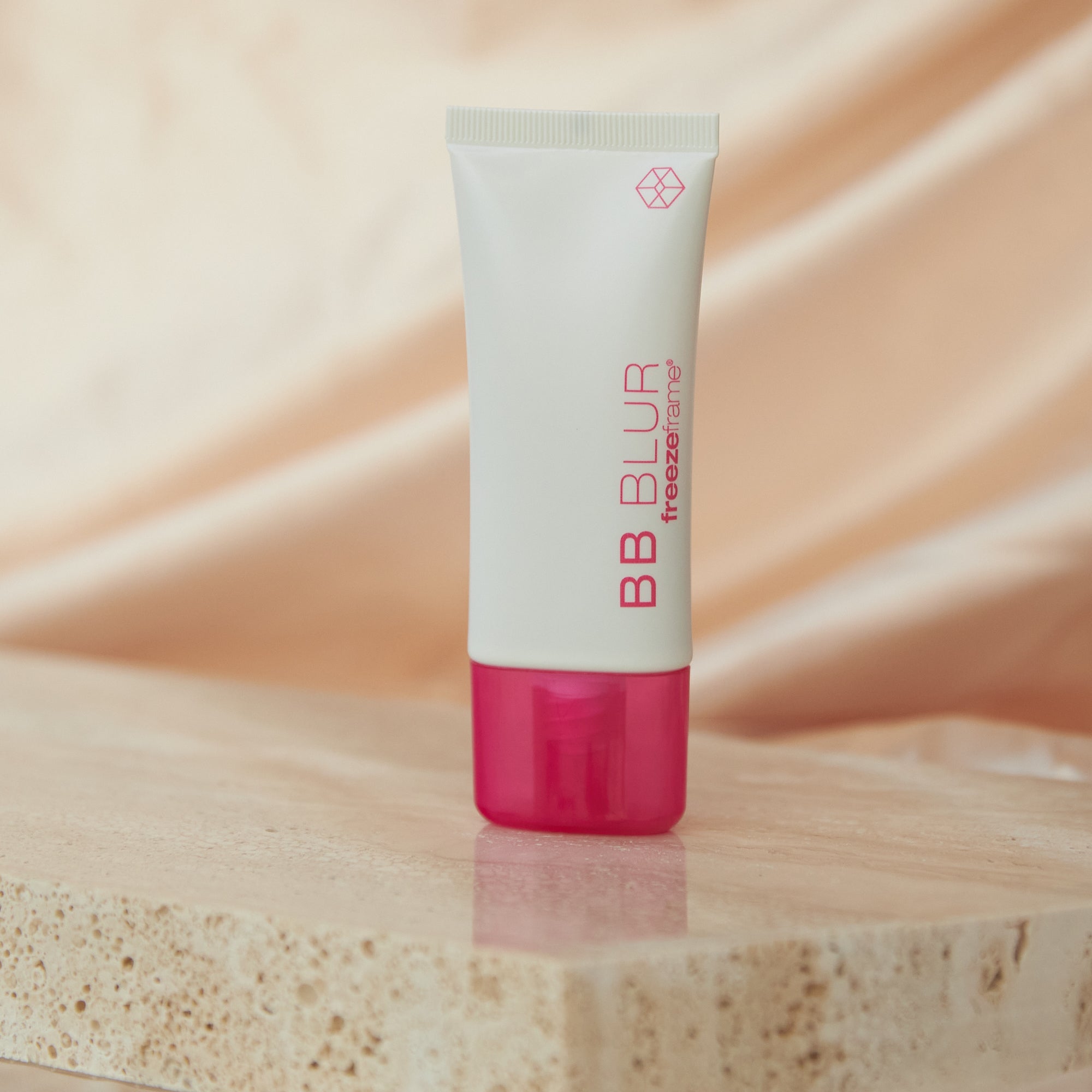 BB BLUR freezeframeau