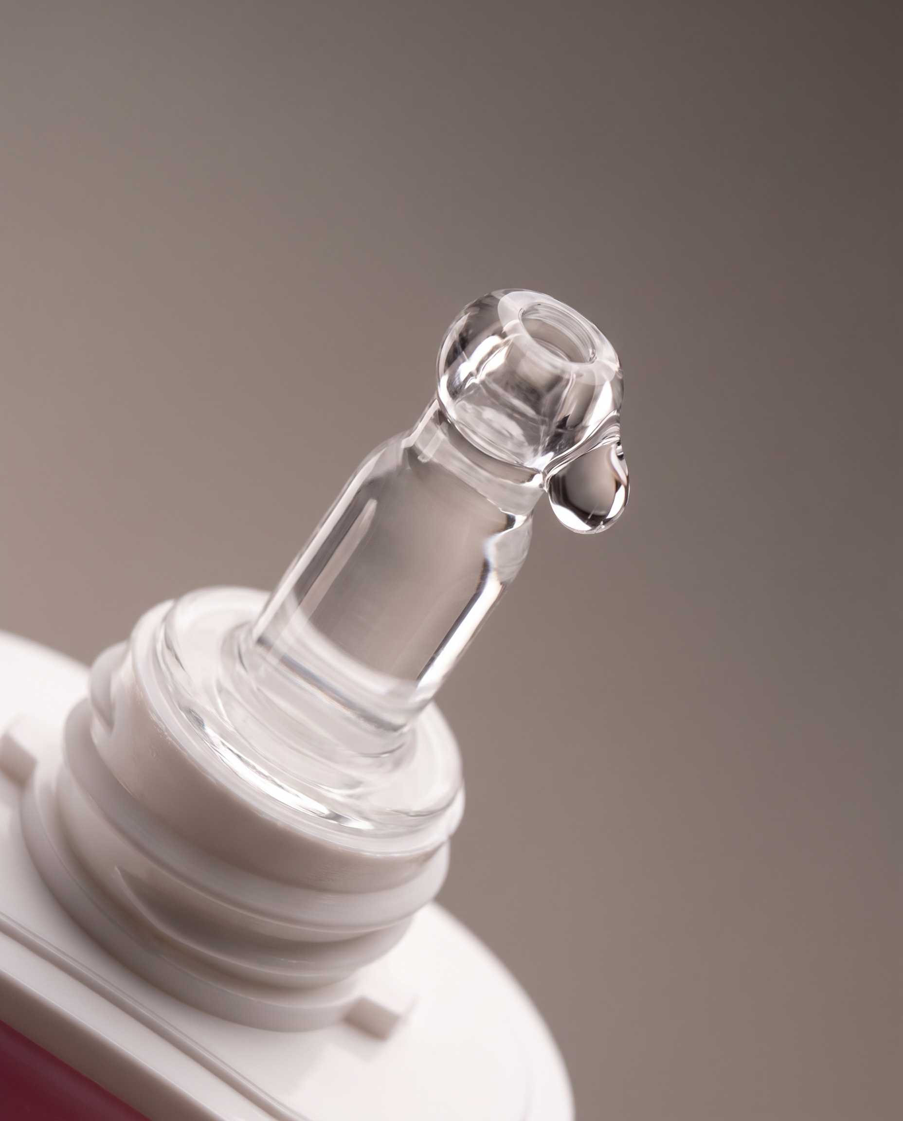 freezeframe Instant EXOSOME LIFT close-up on product applicator showing clear gel texture 